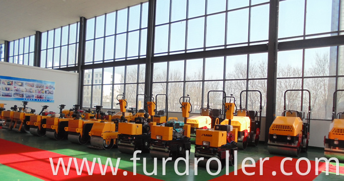 vibratory road roller